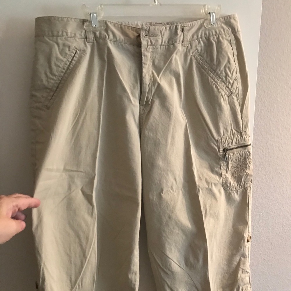Dockers Capris